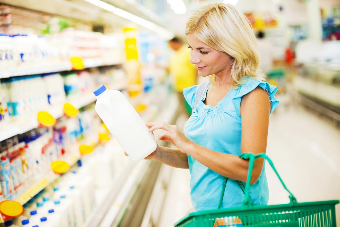 Predicting food purchasing behaviour: view on different methods