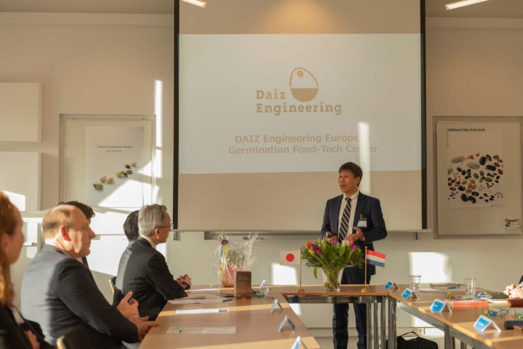 DAIZ Engineering and NIZO Food Research Collaborate to Establish European Germination Food-Tech Center, Advancing the Development of Hybrid Dairy Alternatives in the Netherlands
Mr. OCHIAI, Koji - CTO of DAIZ Engineering, delivered a speech at the event.